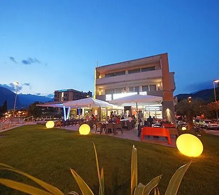 Centro Vela 3* Рива-дель-Гарда